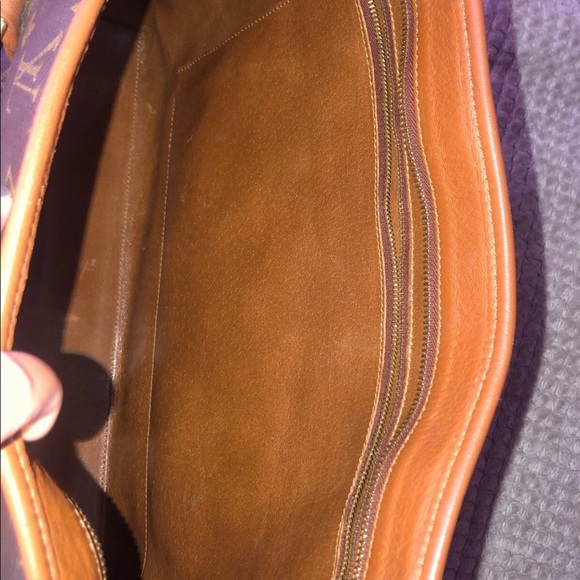 Authentic LV purse - Picture 6 of 9